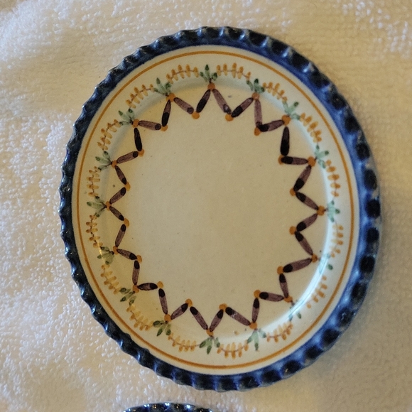 Carvalhinho Porto Handpainted Vintage Butter Pat Plates (set of 12) - Picture 6 of 16